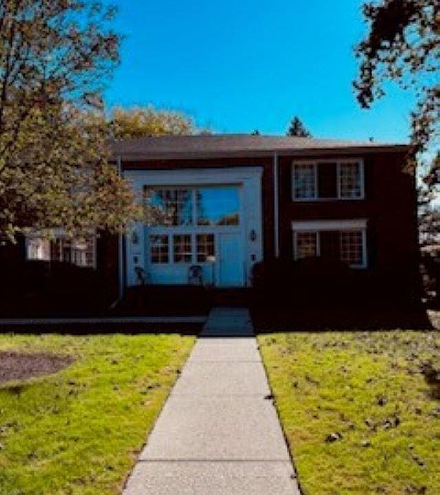 1st image of 593 E Fox Hills Dr Building D