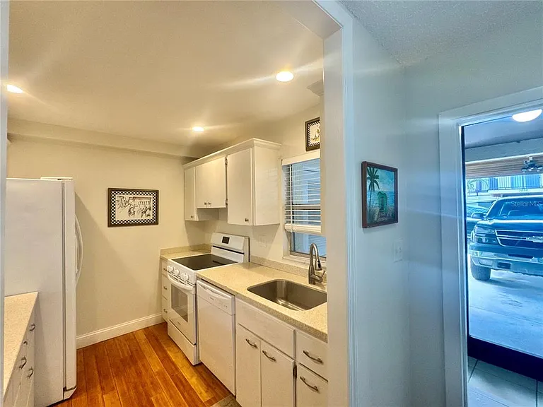 3255 Ramblewood Pl — Photo 6