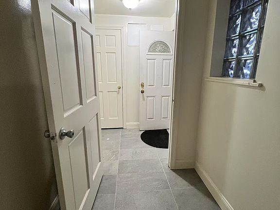 4th image of 1246 Thieriot Ave #1
