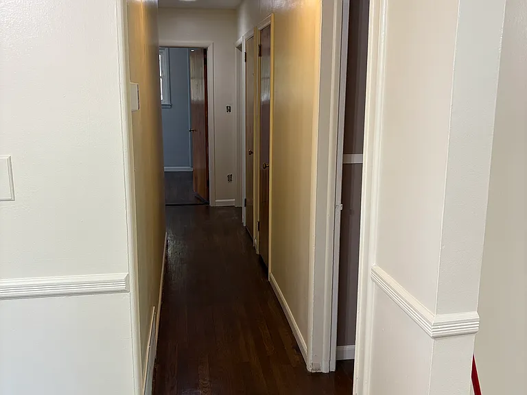2420 W South St — Photo 9