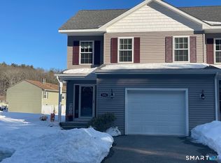 Williamsville Landing, Killingly, CT 06241