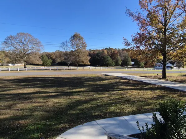 110 Hess Dr, Bridgeport, AL 35740