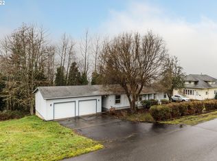 414 E 2nd St, Rainier, OR 97048