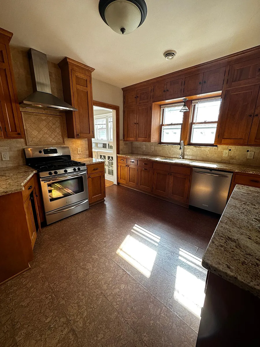 Building Photo - 4934 Lyndale Ave S #2