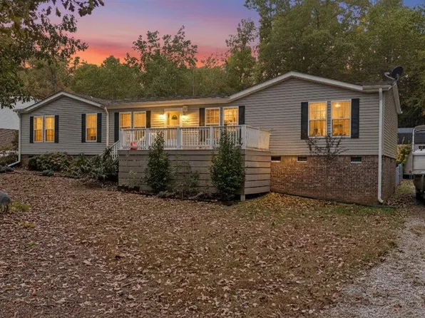 167 Spring Branch Dr, Macon, NC 27551