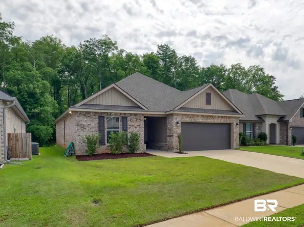987 Gibson Ct, Foley, AL 36535