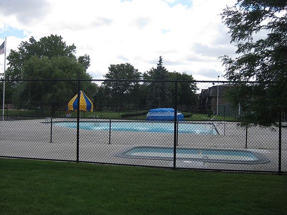 5th image of 9468 Bay Colony Dr APT 2S