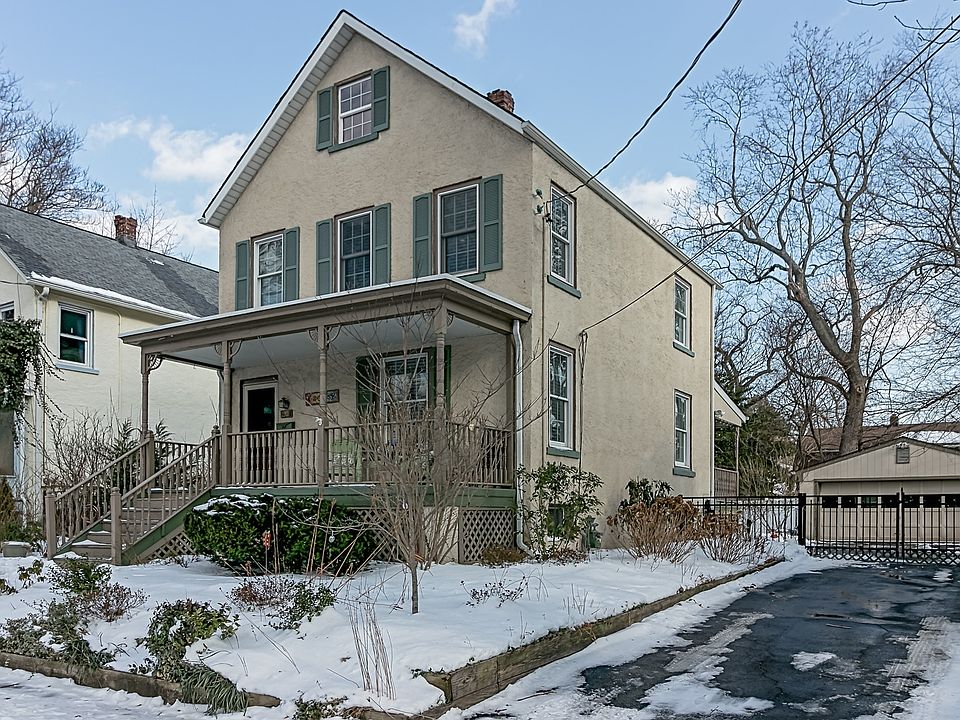 1st image of 36 Jonesdale Ave