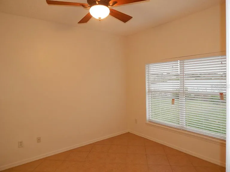 4434 Waterside Pointe Cir — Photo 12