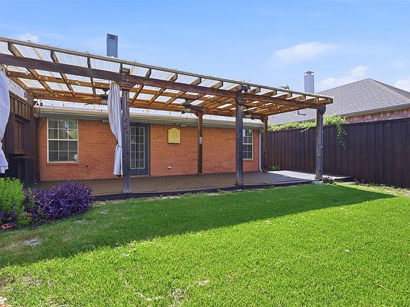 5th image of 5205 Teddington Park Dr