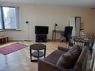 Rented by Luxury Habitat