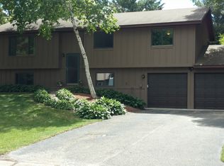 112325 Chatfield Ct, Chaska, MN 55318