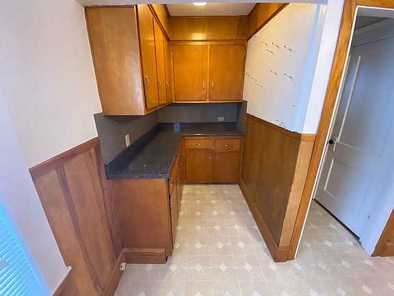 5th image of 77 Plymouth St #1
