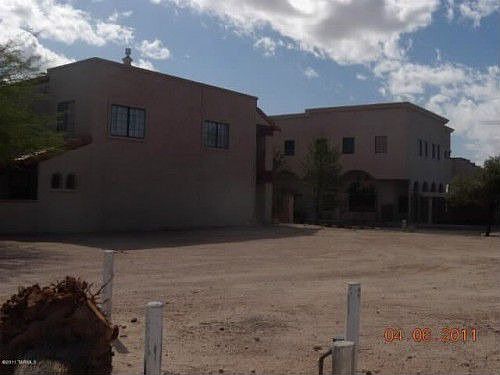 3rd image of 2316 W Paseo Cielo #1