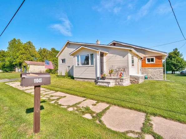 1104 S County Rd #442, Cooks, MI 49817