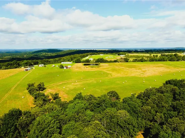 13206 Little Rd, Lincoln, AR 72744