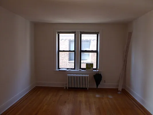 Rented by MQ Realty LLC | media 10