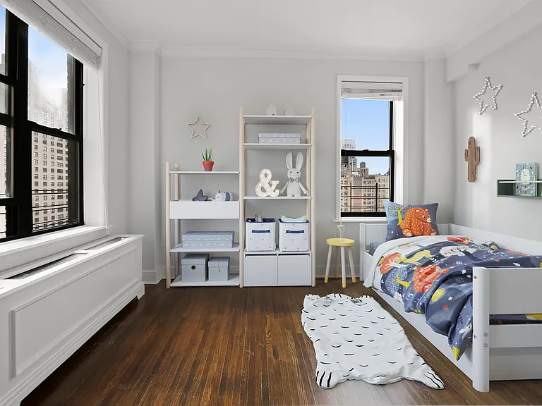 210 W 70th St #1403 — Photo 10