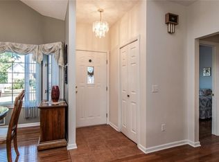 75 Karrat Dr, Rochester, NY 14622