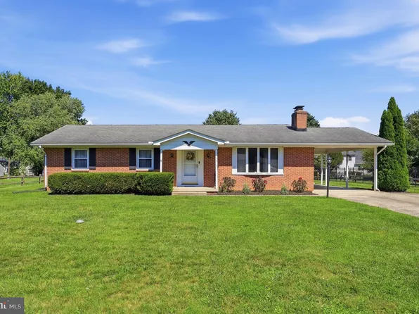 7913 Juniper Dr, Frederick, MD 21702