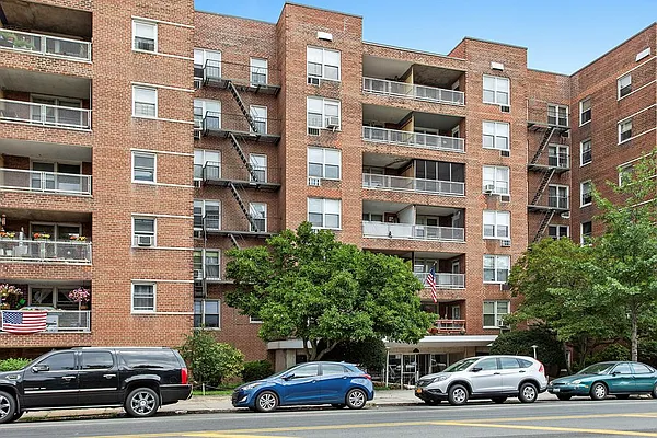 Sold by Corcoran | media 19