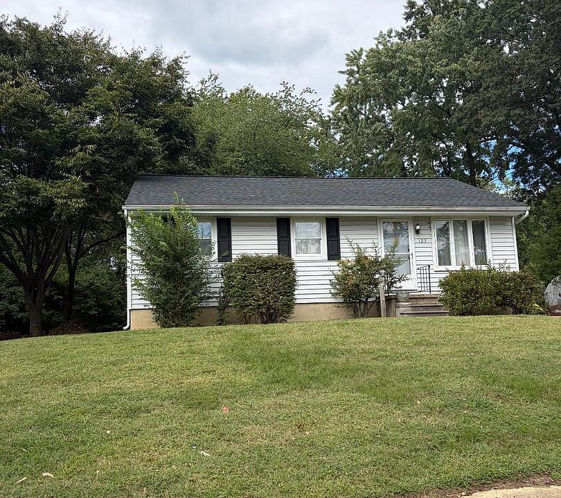 1st image of 123 Rosecrest Dr