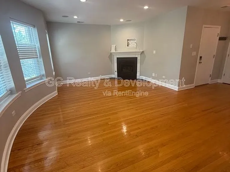 2061 W Fargo Ave #2 — Photo 2