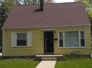 5556 N 54th St, Milwaukee, WI 53218