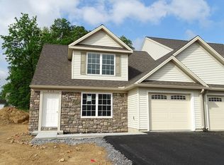 436 Masonic Dr, Elizabethtown, PA 17022