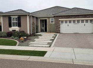 1096 Emma Ln, Nipomo, CA 93444