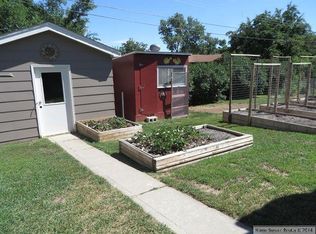 950 Cliff St, Lander, WY 82520