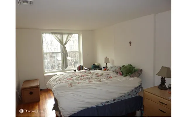 Rented by Douglas Elliman | media 54