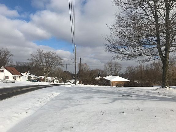 5th image of 442 Bonnieview Ave