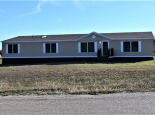 100 Valley Meadows Dr, Springtown, TX 76082