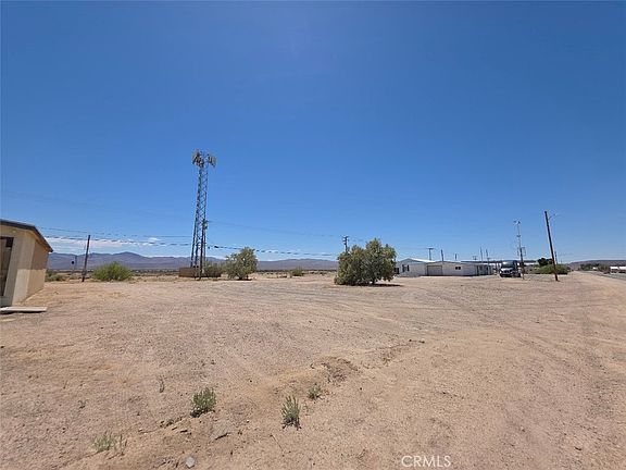 5th image of 0 Yermo Rd Lot 97