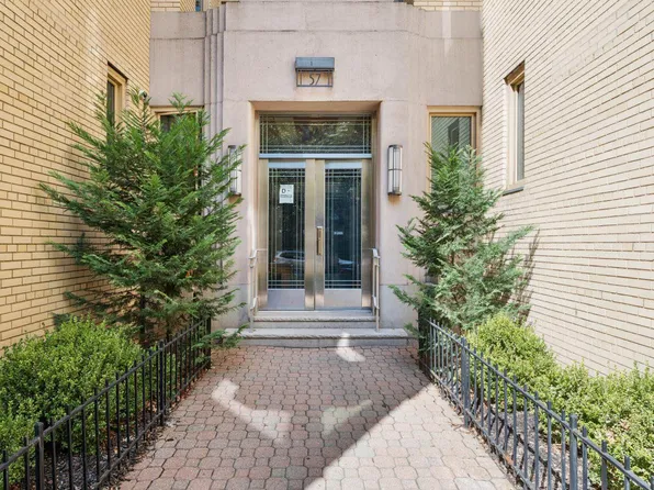 57 Park Terrace West image 14 of 16