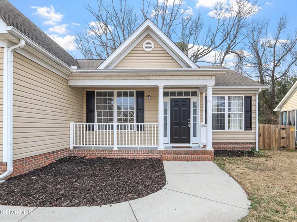 113 Sweet Briar Court, New Bern, NC 28562