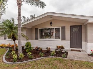 205 W Canal Dr, Palm Harbor, FL 34684