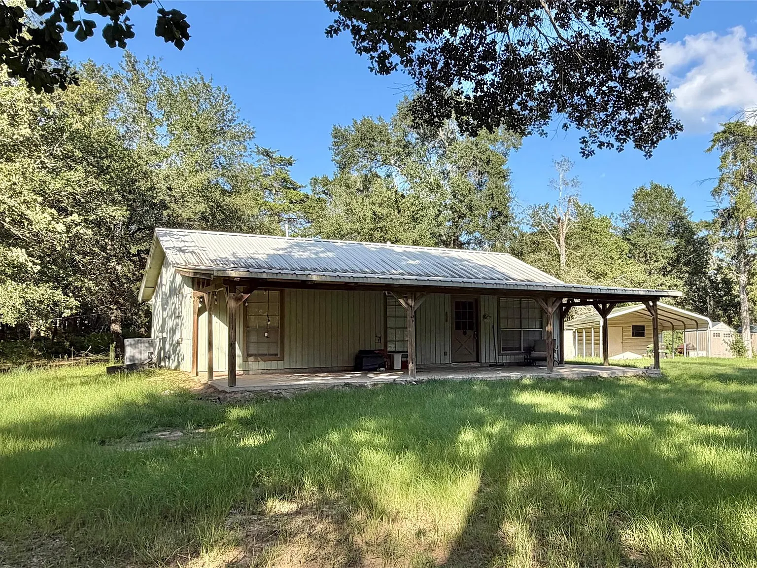 2 bed, 1.0 bath, 960 sqft, $1,650 — Photo 1