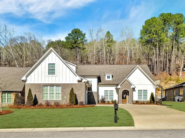 217 Kinross Cir, Pelham, AL 35124