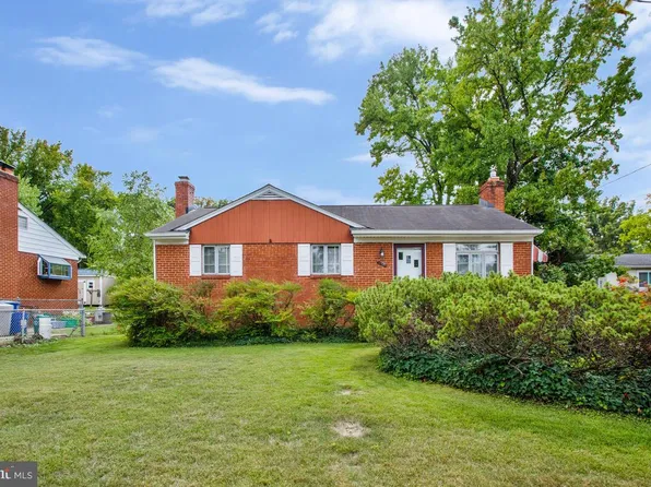 6203 Seminole Pl, College Park, MD 20740