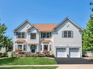 626 Skyline Dr, Lake Hopatcong, NJ 07849