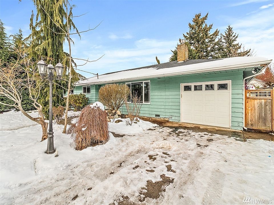 1st image of 4531 94th Pl NE