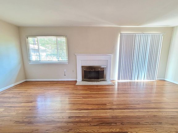 3rd image of 14100 Lucian Ave