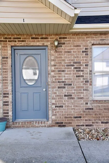 2 bed, 2.5 bath, $985 — Photo 4