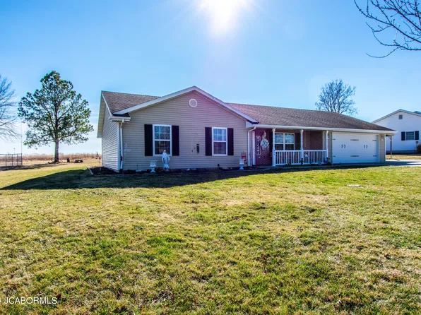 486 Joshua St, New Bloomfield, MO 65063