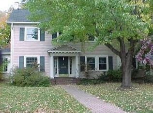 18176 Clifton Rd, Lakewood, OH 44107