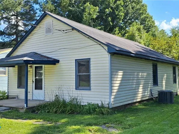 11009 Marguerita D Ragsdale St, McKenney, VA 23872