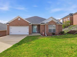 805 Blackberry Grv, Mount Olive, AL 35117