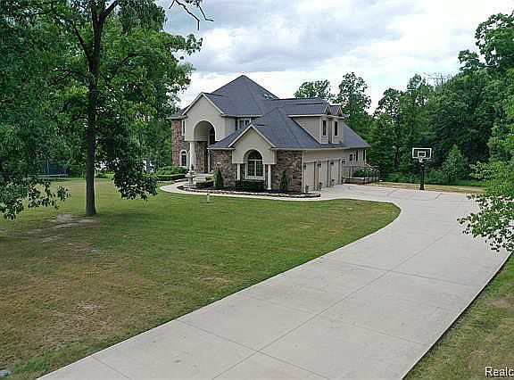 4th image of 4610 Bunnel Lake Dr